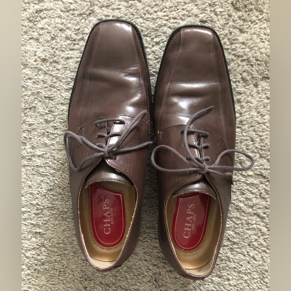 Men’s Chaps Oxfords Dress Shoes, Brown leather, Size 10.5